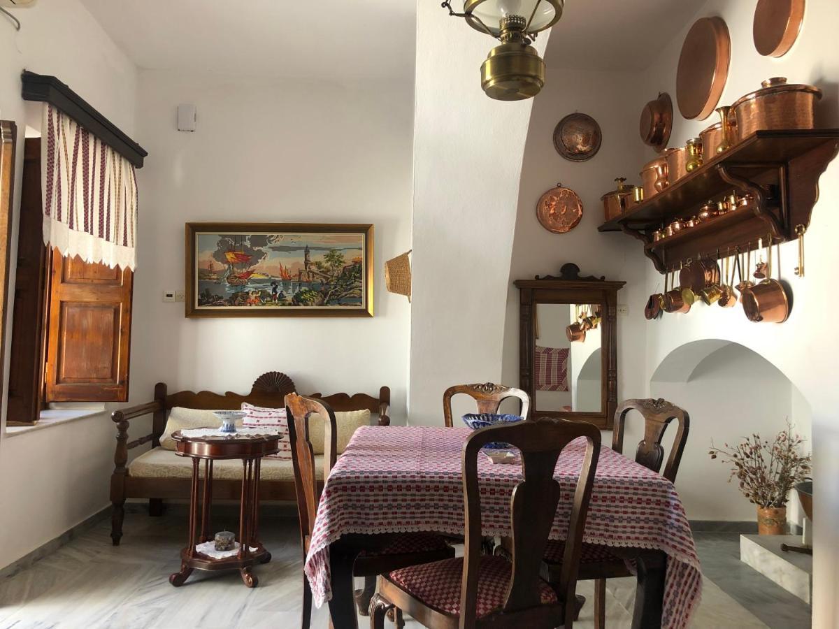 Partarolos Traditional House Aperathos Exterior photo